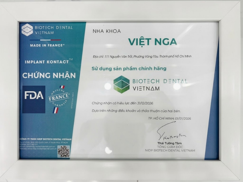 chung-nhan-su-dung-san-pham-chinh-hang-biotech-dental
